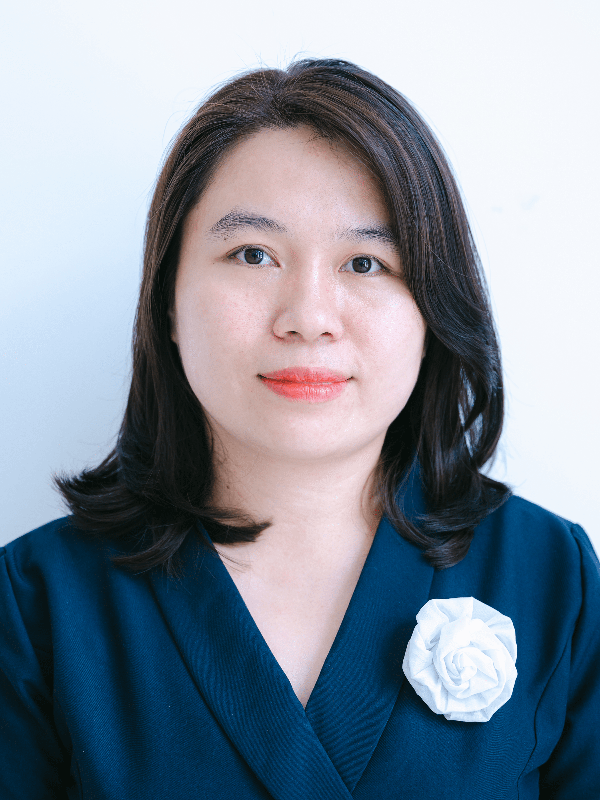 Cô Nguyễn Quỳnh Trang